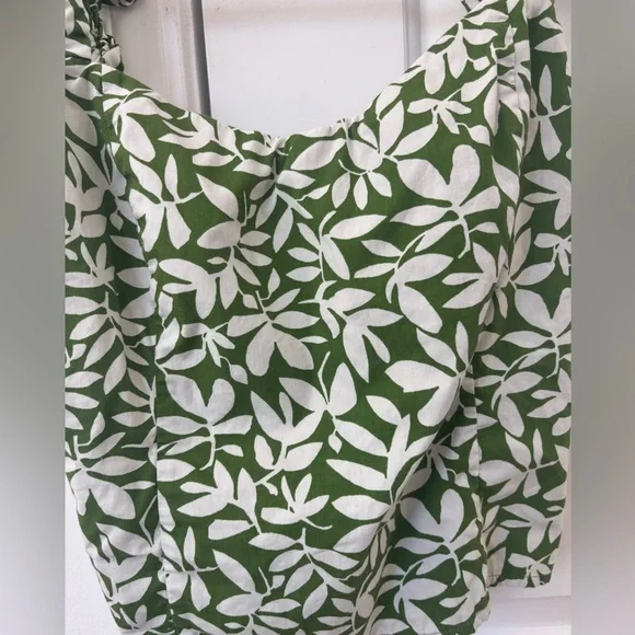 Abercrombie & Fitch Green Leaf Poplin - Picture 2 of 7